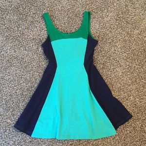 Express Dress 💙💚