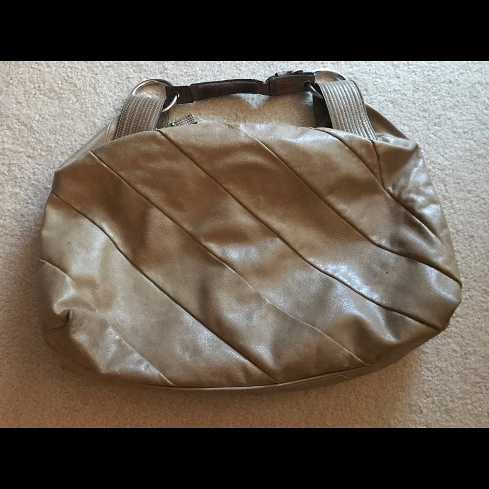 Juicy grey leather bag