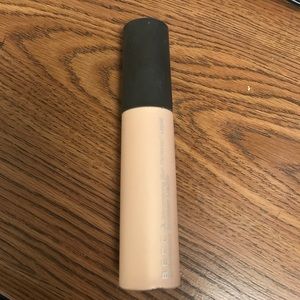 Becca Liquid Highlighter
