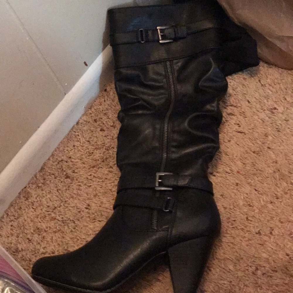 Rampage Women’s boots. New in box