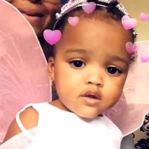 Meet your Posher, Desirae