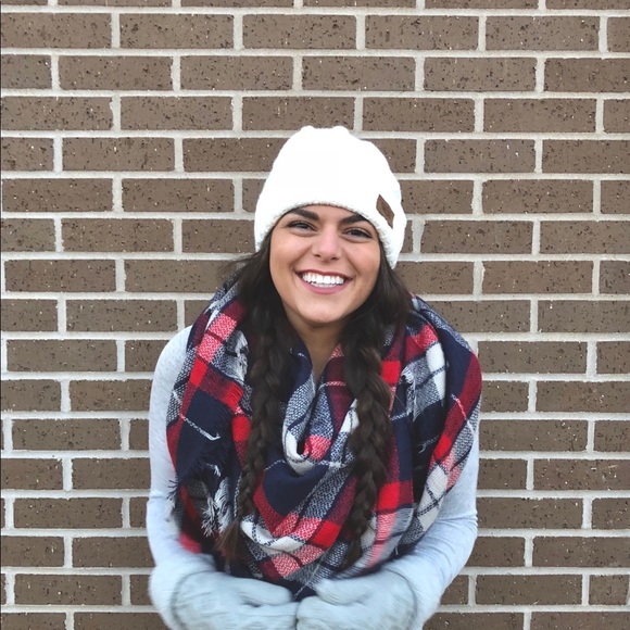 Meet Me! - Picture 2 of 7