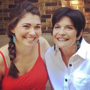 Meet your Posher, Marcia