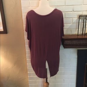 Good hYouman Split Back Tee