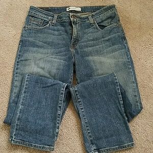 Levis jeans