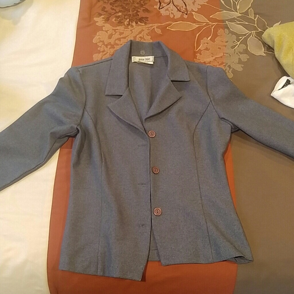 Gray blazer