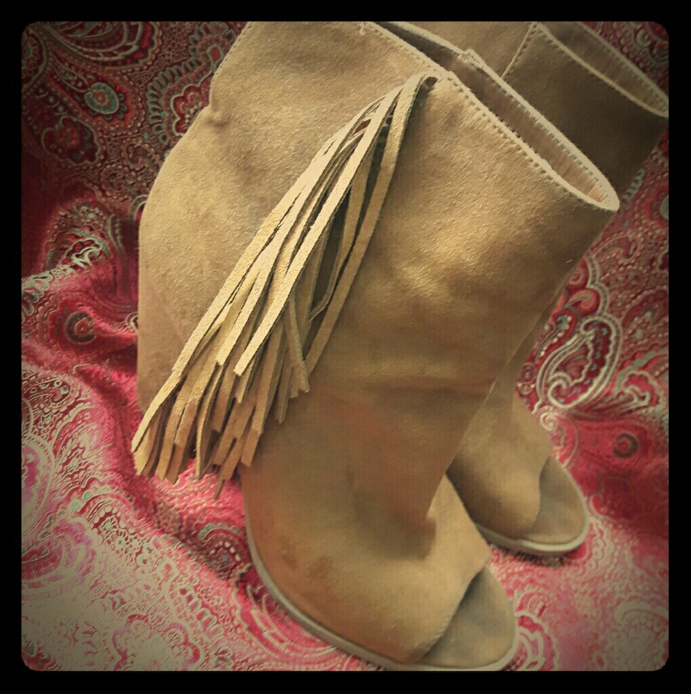 Open Toe Ankle Booties w/Fringe ^Sale!