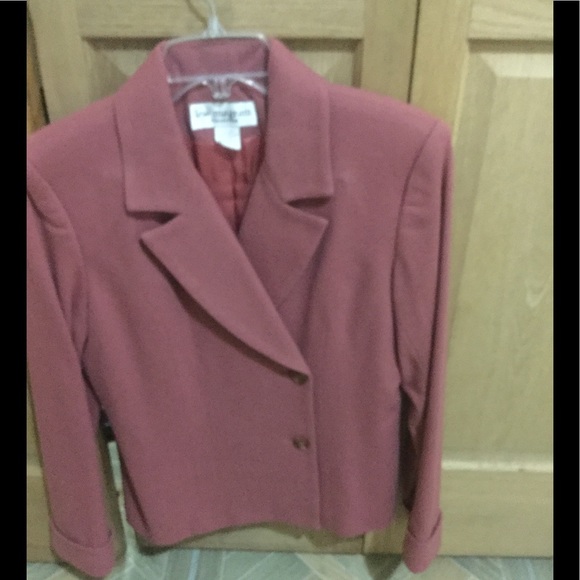 Two piece suit. - Picture 1 of 2