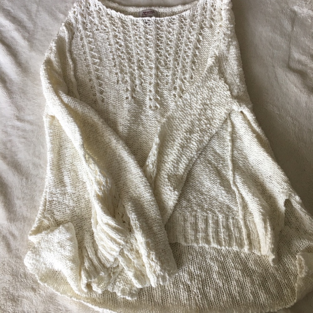 White knit sweater