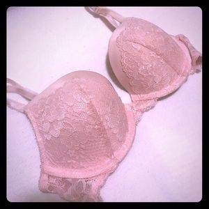 34b Victoria’s Secret bra