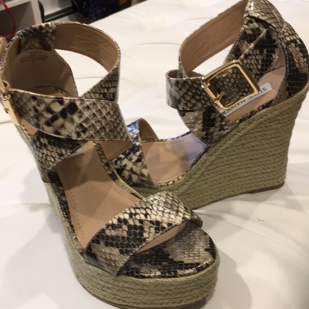 Heeled espadrilles