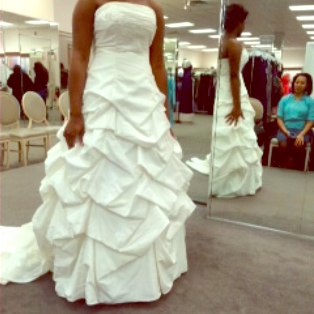David's Bridal Ivory Strapless Pick Up Ball Gown