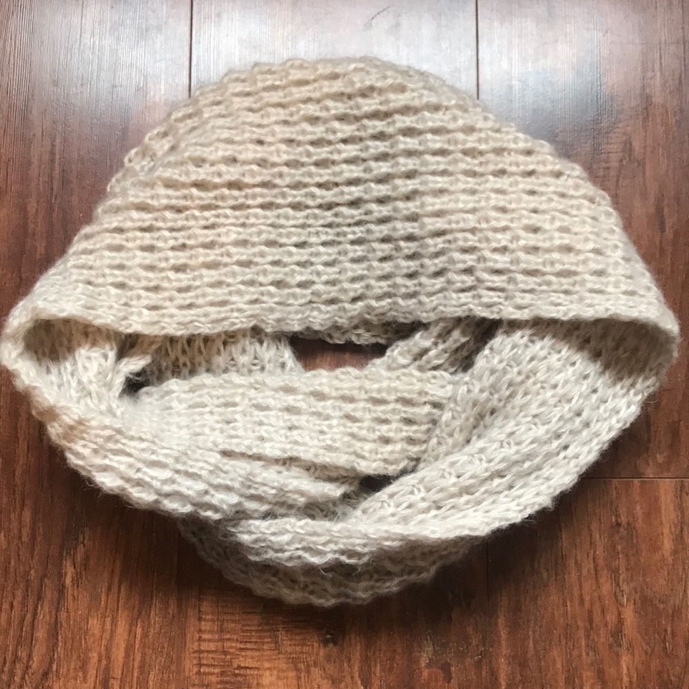 Aeropostale Infinity Scarf