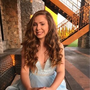 Meet your Posher, Kelsey