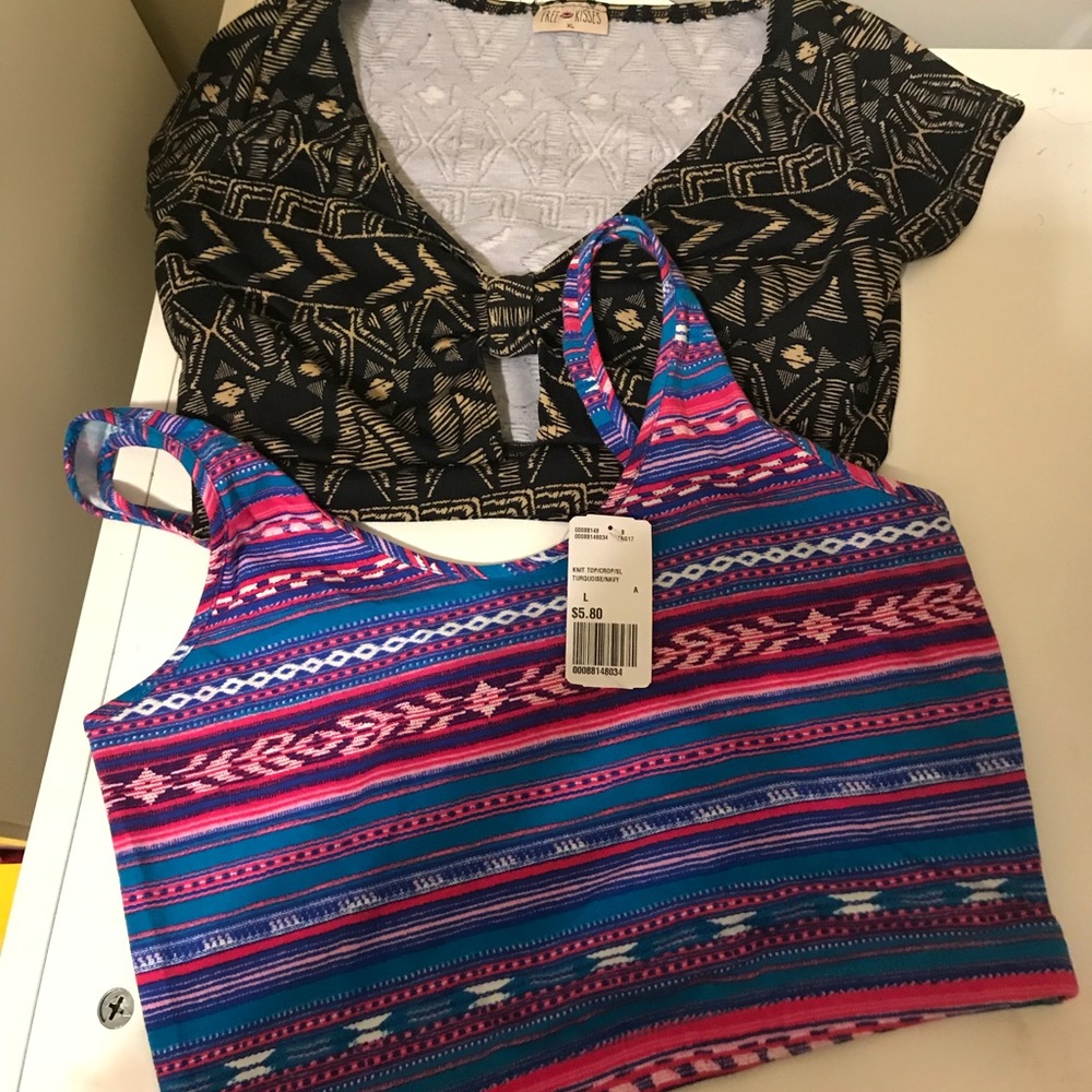 2 Crop Tops...