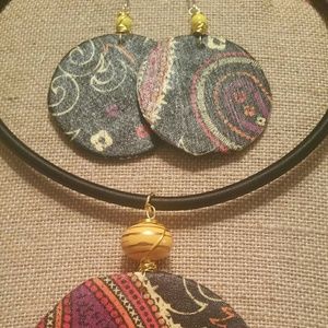 Queen Necklace & Earring Set