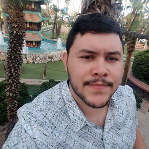 Meet your Posher, Leonel