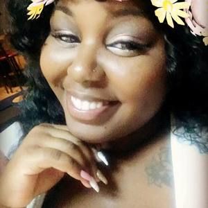 Meet your Posher, Onika