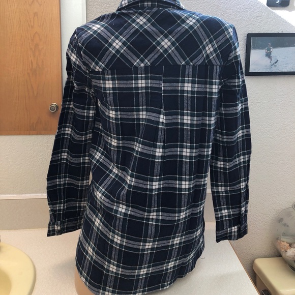 NEW  FLANNEL. DARK GREEN FITTED TOP XS - Picture 4 of 5