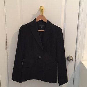Black linen blazer