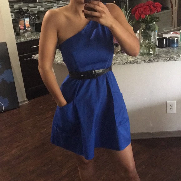 Jessica Simpson Dresses & Skirts - Jessica Simpson one shoulder dress 💙