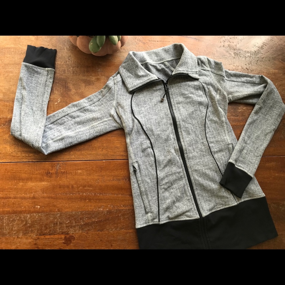 Lululemon define jacket in herringbone.