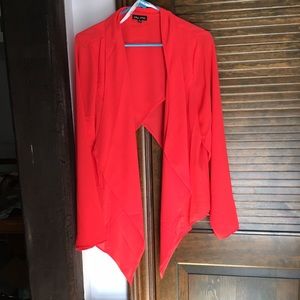 City chic accent blouse