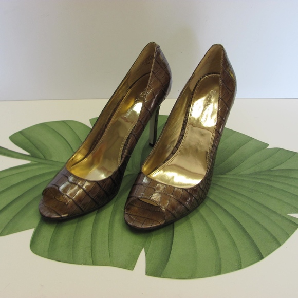 Beautiful Enzo Angiolino Heels - Picture 2 of 8