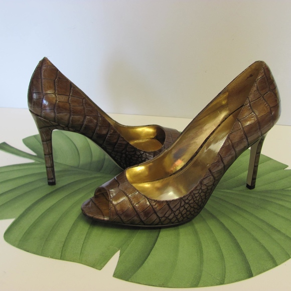 Beautiful Enzo Angiolino Heels - Picture 4 of 8