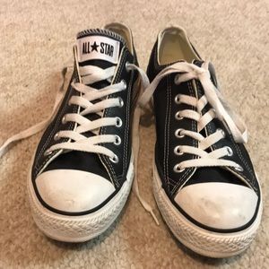 NEW Converse classic black leather sneakers s10