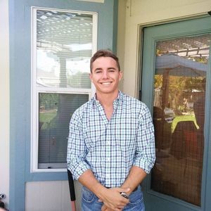 Meet your Posher, Connor