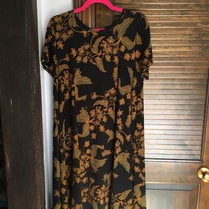 LuLaRoe Carly in legging material