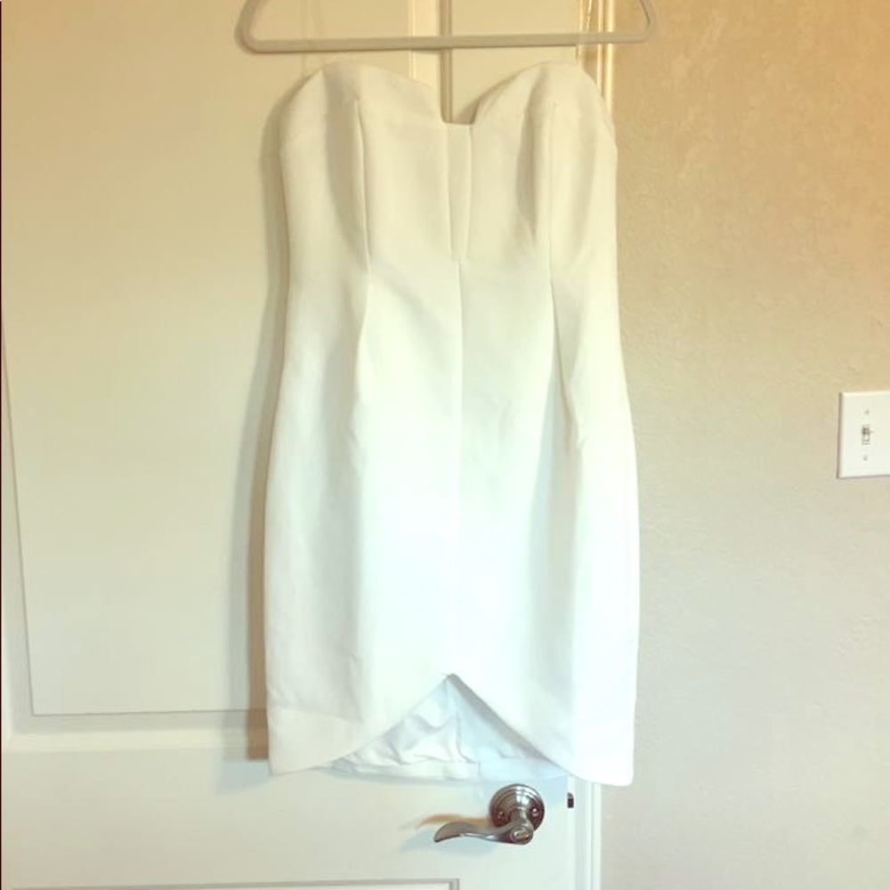 White strapless dress