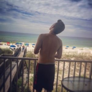 Meet your Posher, Ethan