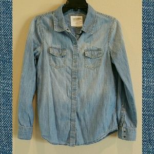 SOFT CLASSIC CHAMBRAY LONG SLEEVE SHIRT SMALL