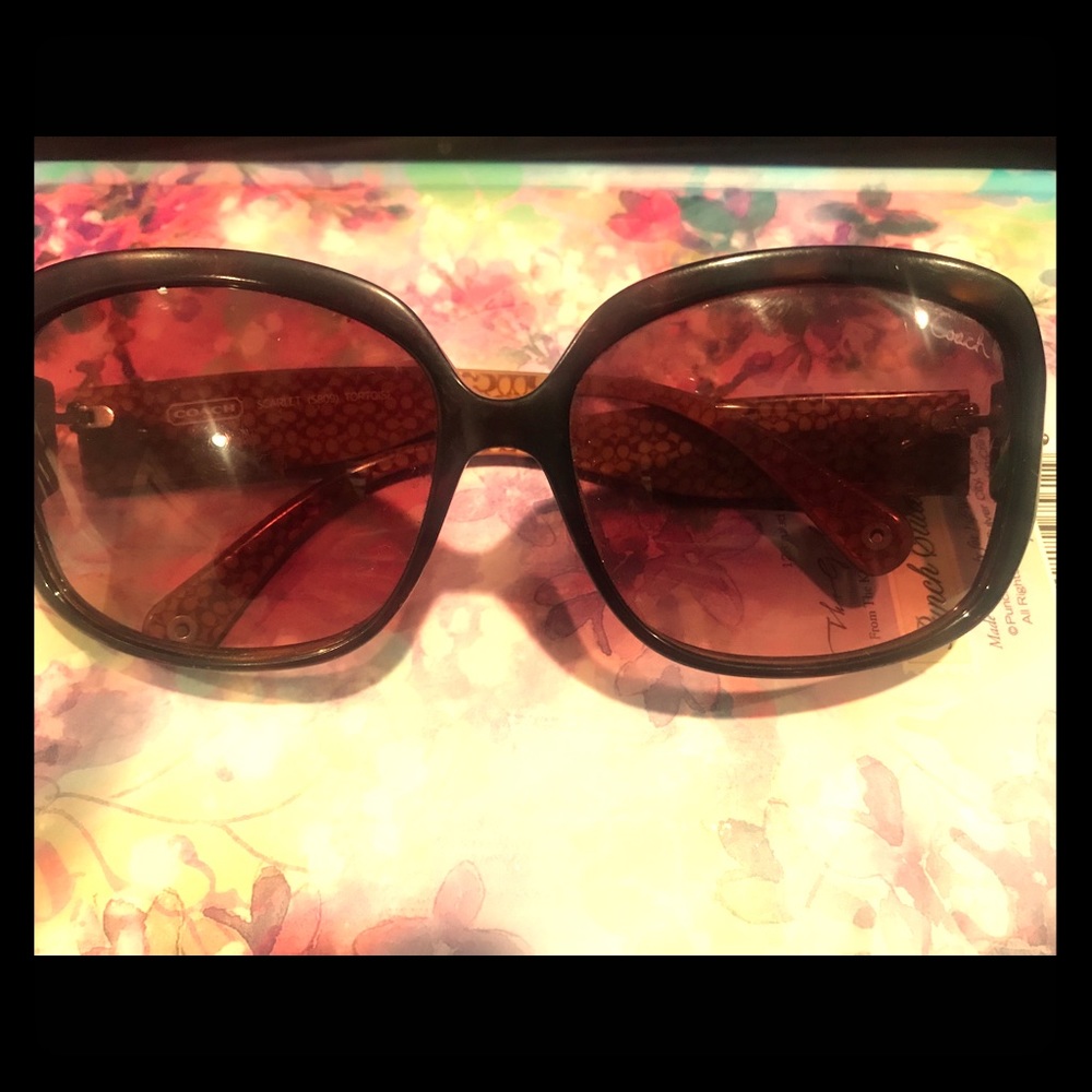 🔥 Signature COACH Sunglasses 🕶 🔥