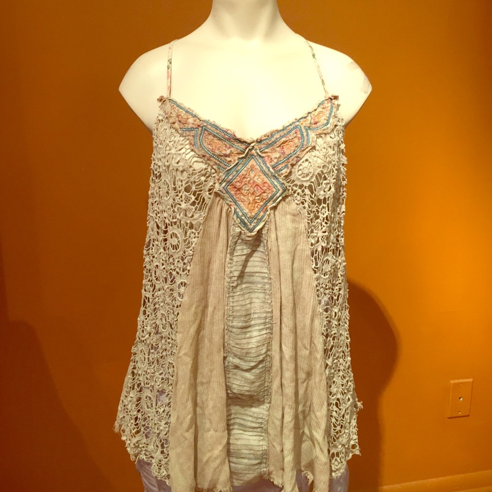 BKE Gimmicks Boho Tank Size Large