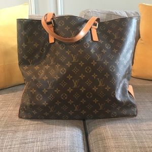 Louis Vuitton Cabo Alto Tote