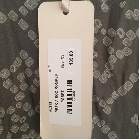 Planet blue purple xs romper - Picture 4 of 5