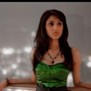 Meet your Posher, Priya