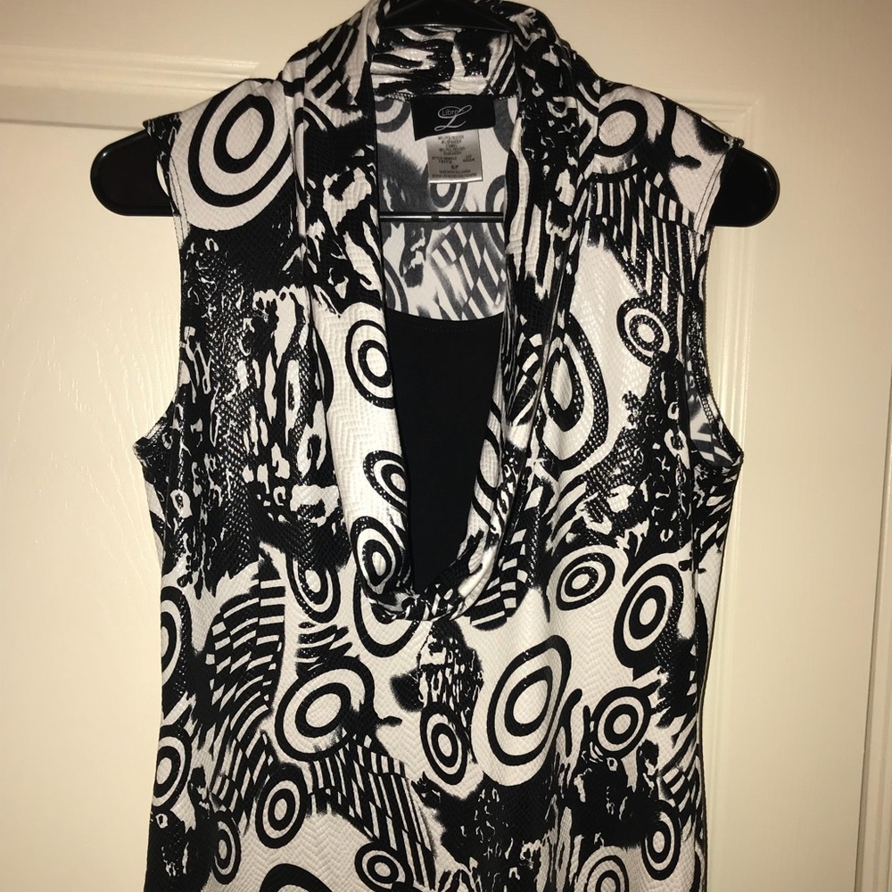 Libra Size small deep neck blouse size small