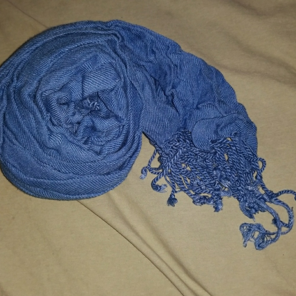 Blue scarf