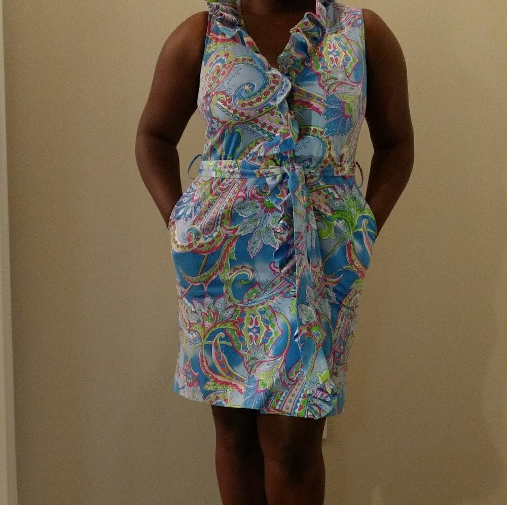 Melly m fitted paisley dress. Size 4