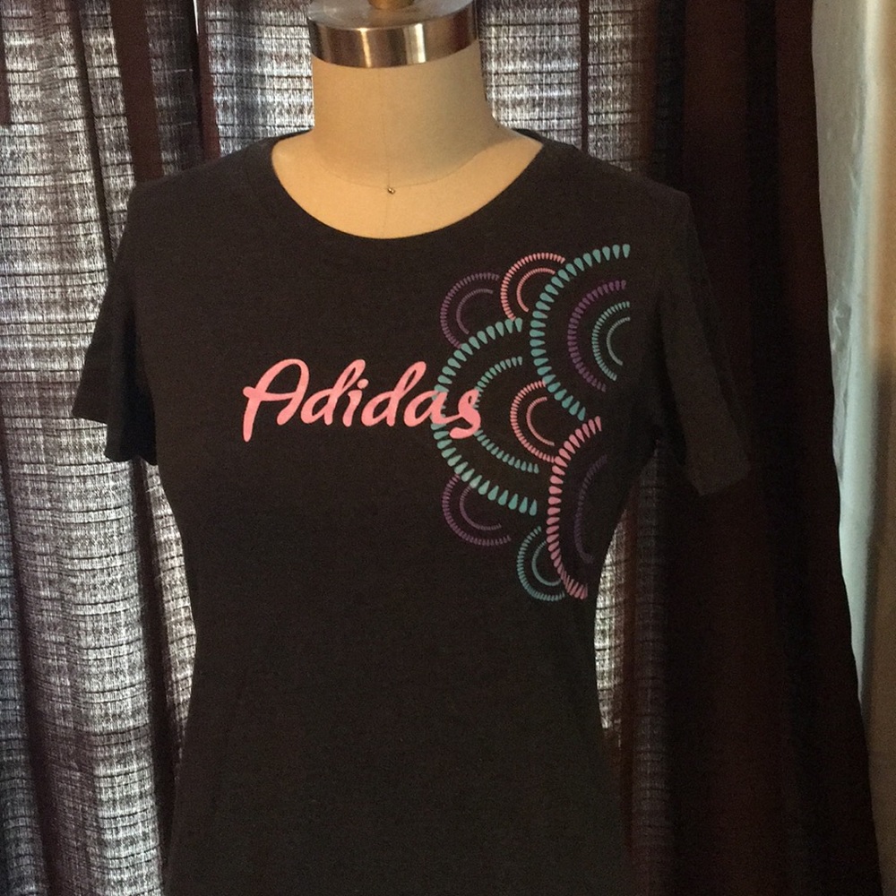 Adidas t-shirt
