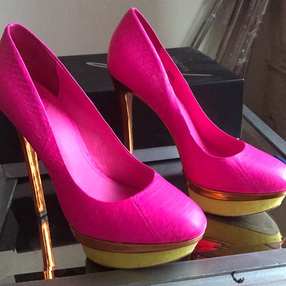 Brian Atwood's color block heels - Picture 2 of 7