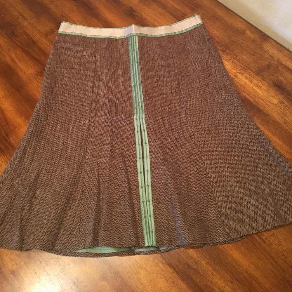 Ann Taylor Loft herringbone print tulip skirt