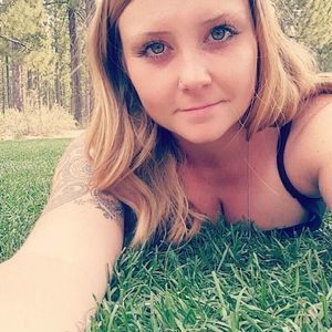 Meet your Posher, Justine