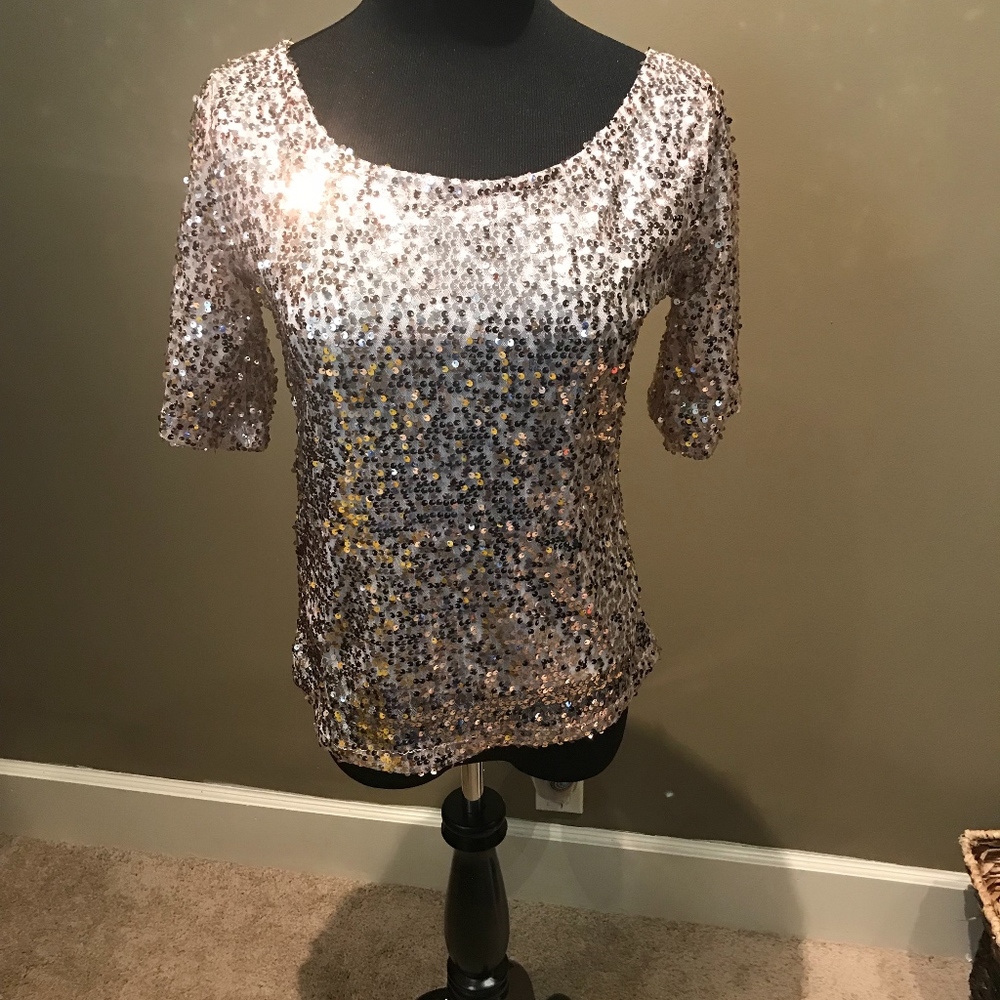 Milanese Sequin Top - Gold NWOT