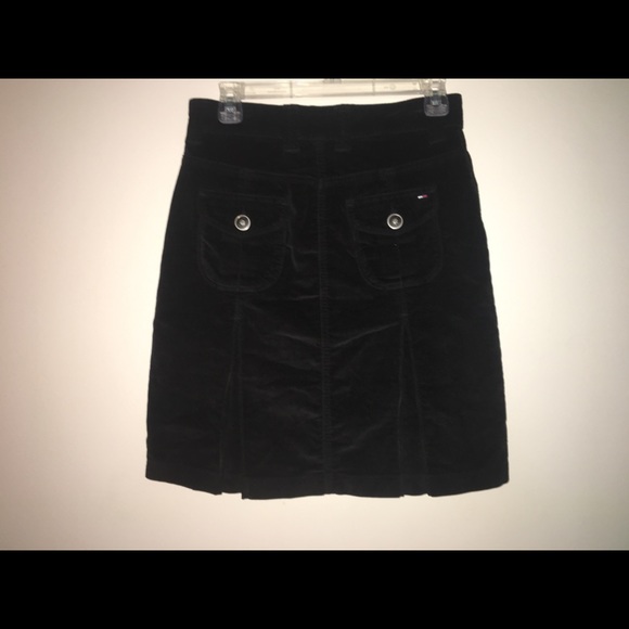 TOMMY HILFIGER Black Velvet Skirt size Small - Picture 5 of 7