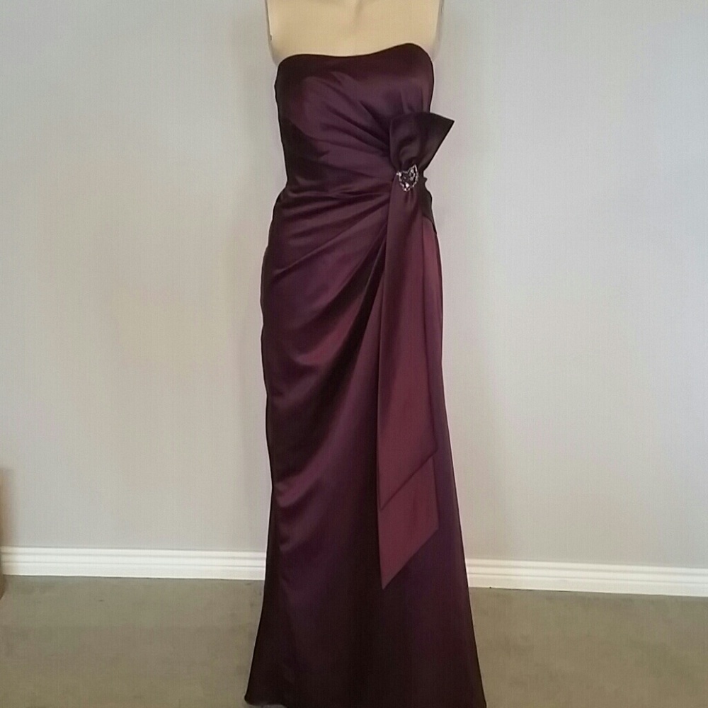 Marys bridal size 8 bridesmaid dress